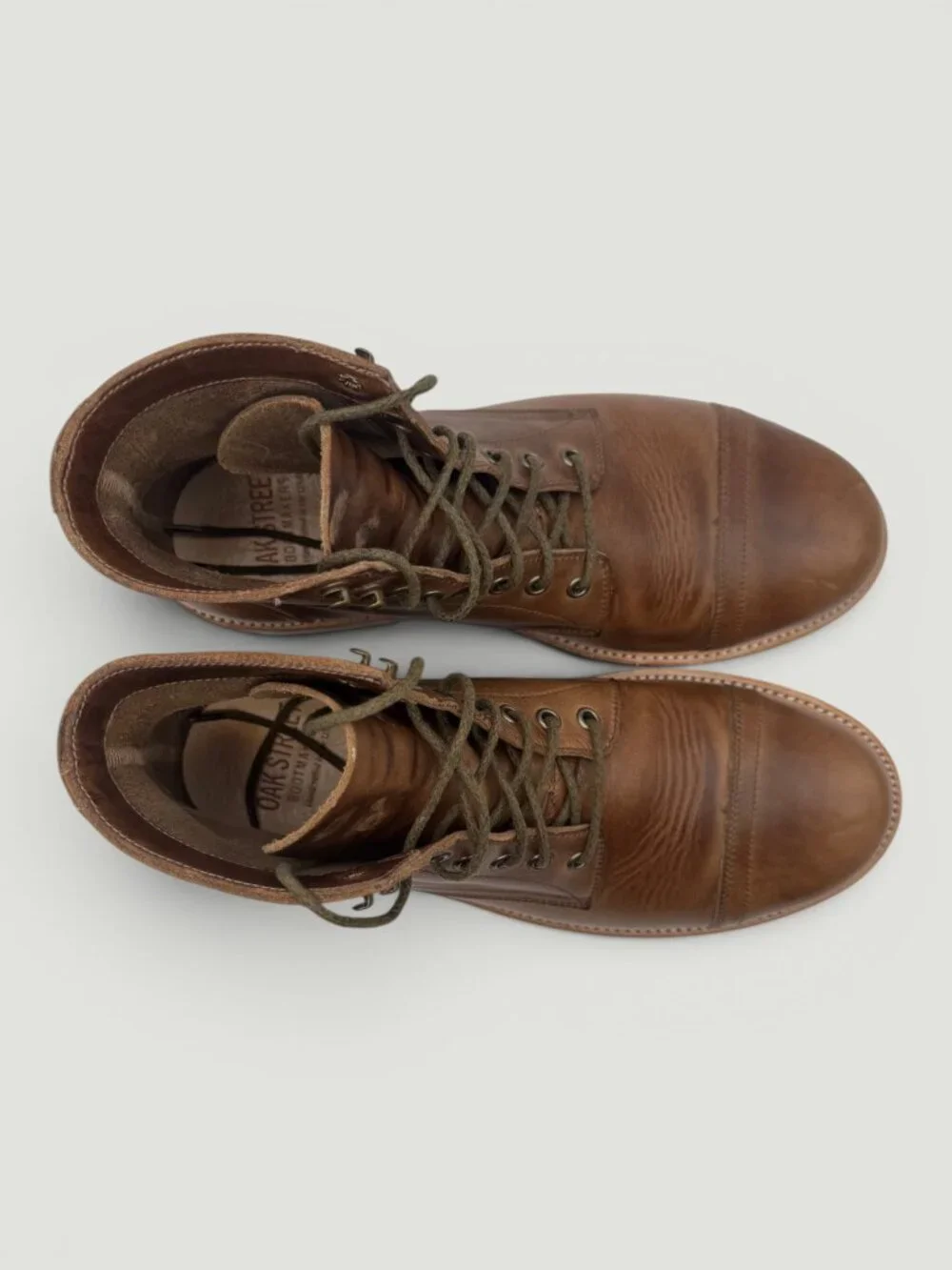 Oak Street Bootmakers Trench Boot Size 9 Natural Chromexcel Cap Toe